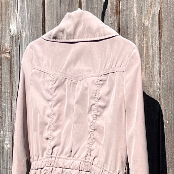 Francesca’s Collections neutral jacket size small - Picture 10 of 16